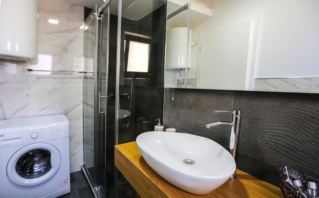 New Lux Apartment ノヴィ・サド エクステリア 写真