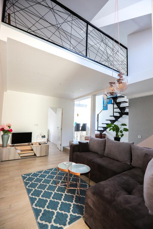 New Lux Apartment ノヴィ・サド エクステリア 写真
